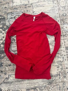 Red lululemon long sleeve swiftley tech size 2 full length